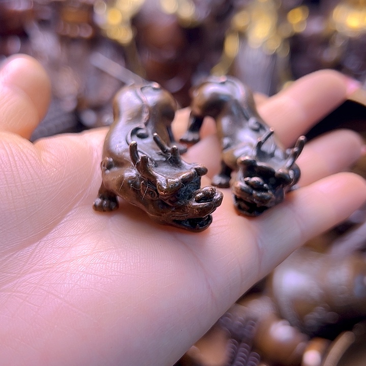 铜1225667789987667890