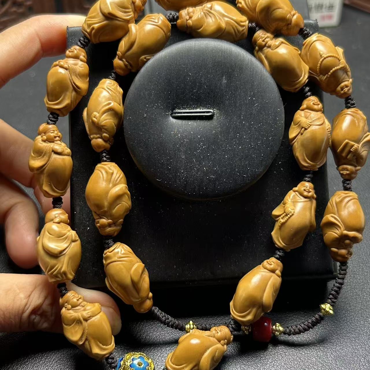 橄榄核精工雕刻柳叶小金条逍遥自在小财弥文玩脖挂20颗籽1.5