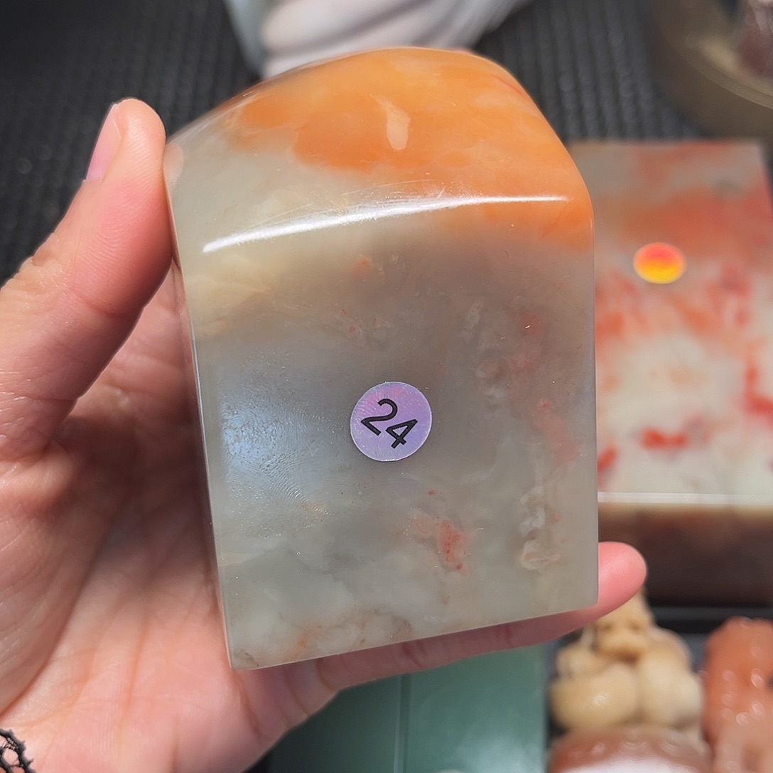 昌化石印石这种天气还穿的少