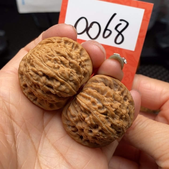 文玩核桃把件37全品正磨0068