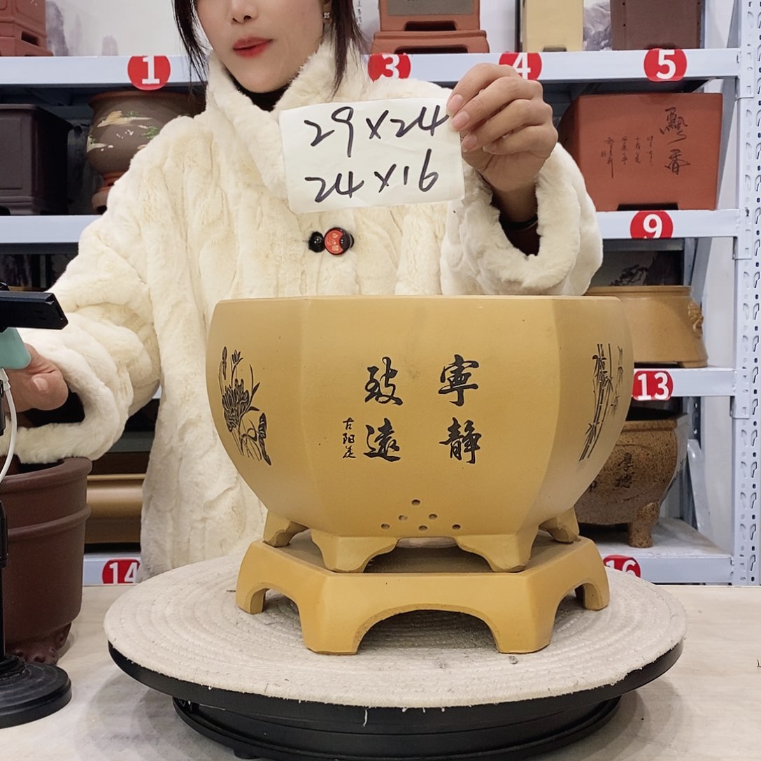 紫砂花盆紫砂花盆