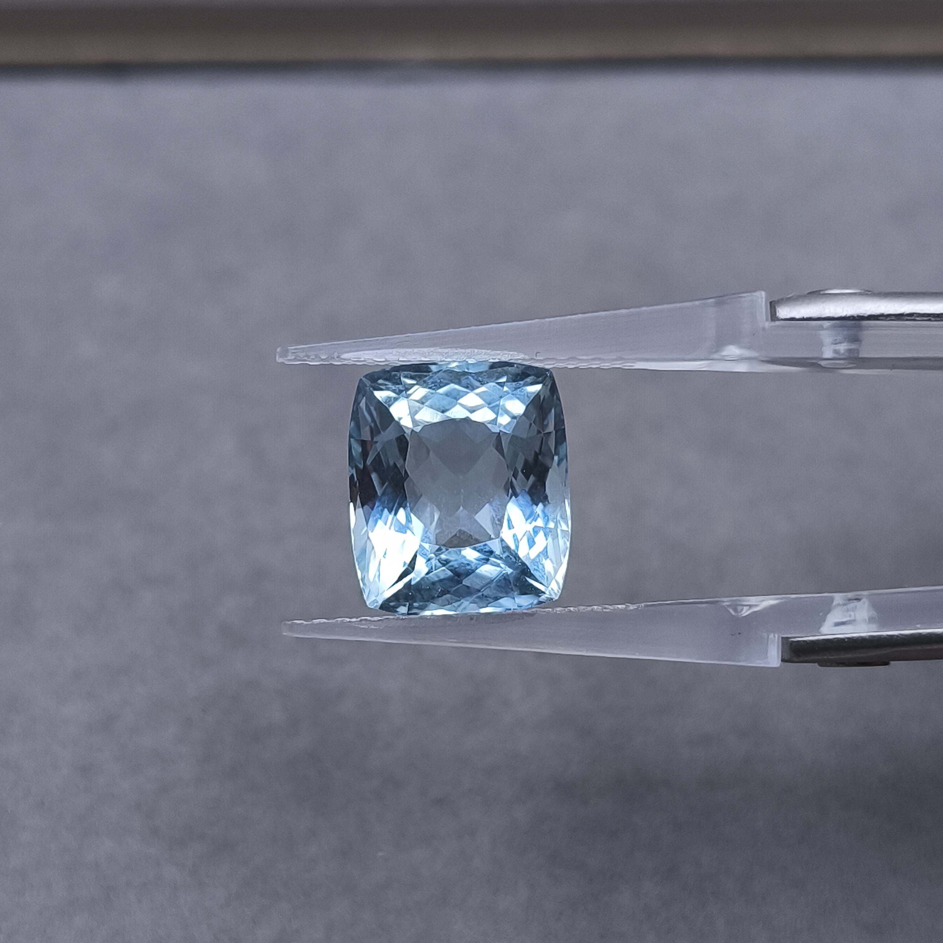 海蓝宝-7.41ct（01034906）0327