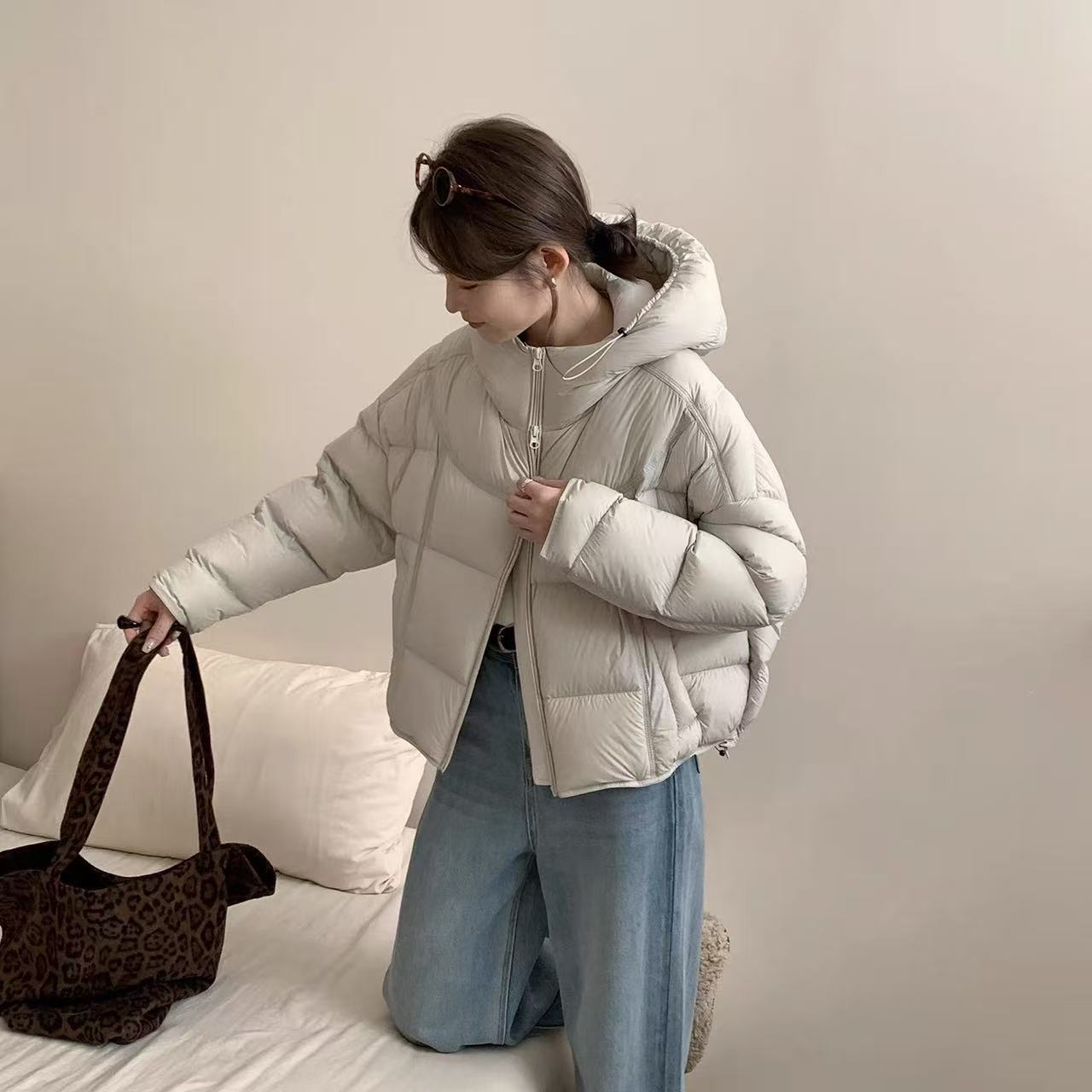 韩版小个子连帽防风短款保暖羽绒服6628