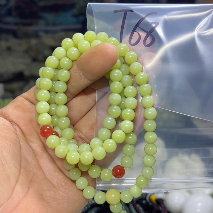 蛇纹石玉项链未镶嵌紫*