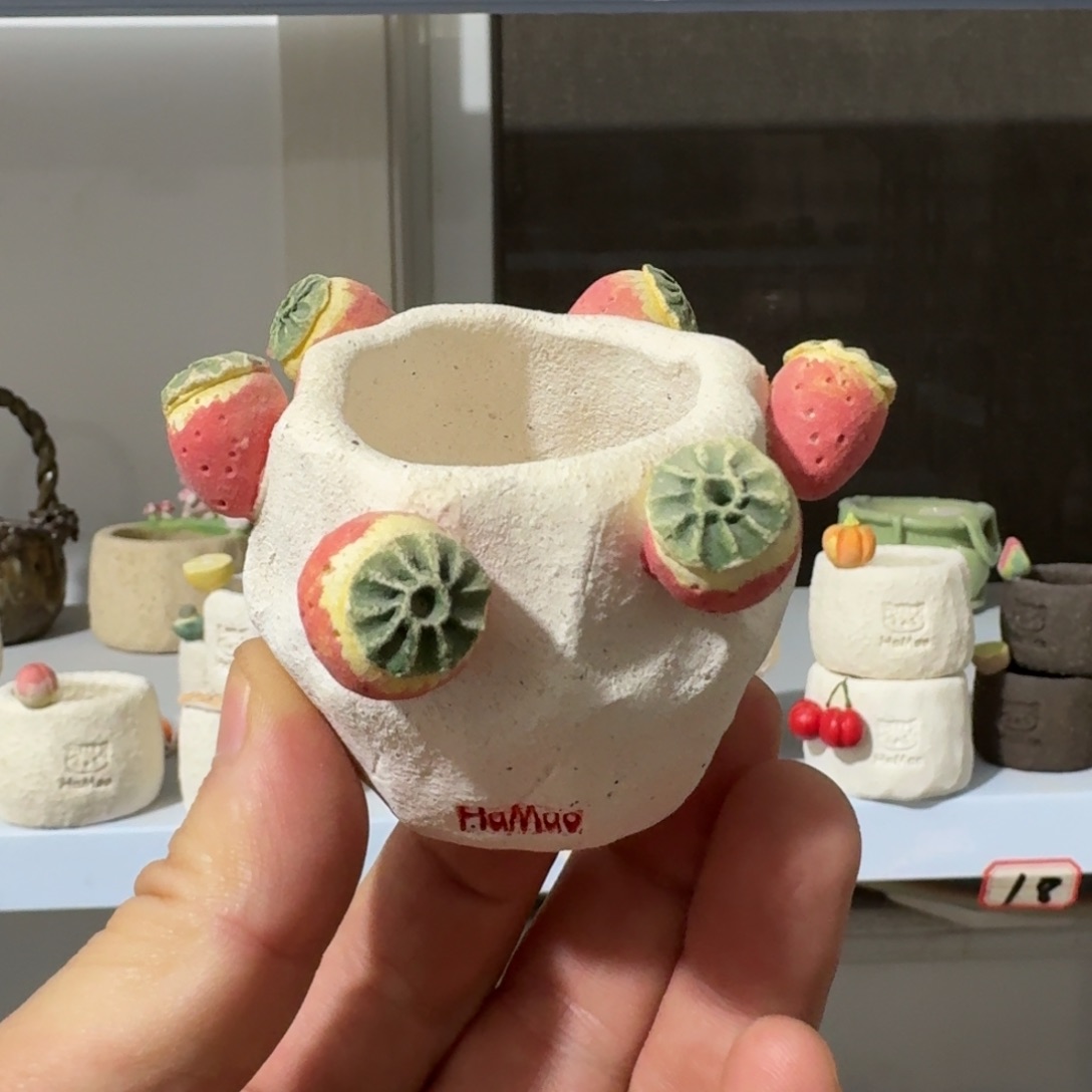 厂家直销手工花盆摆件