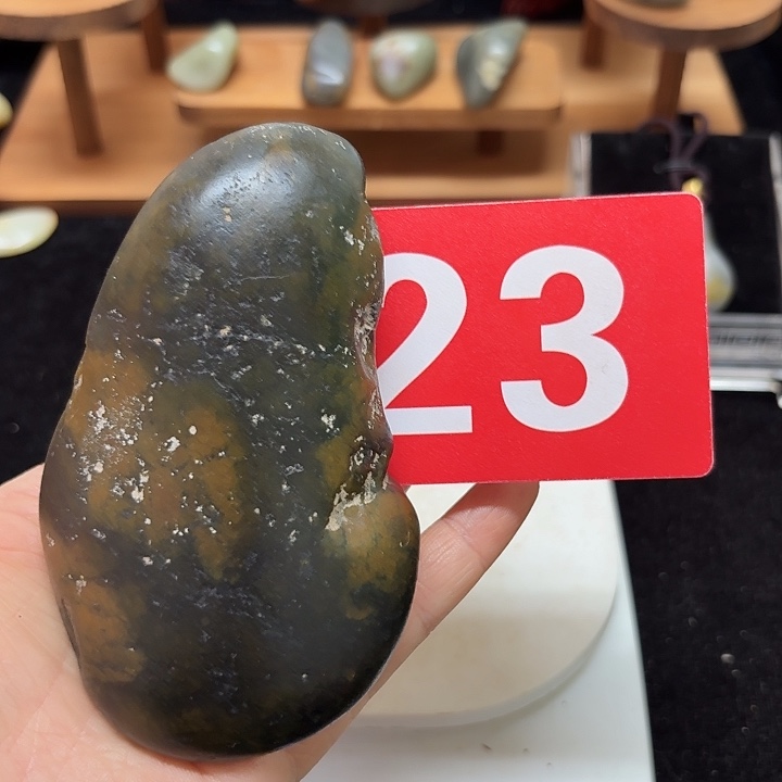 和田玉（糖玉）未镶嵌挂件