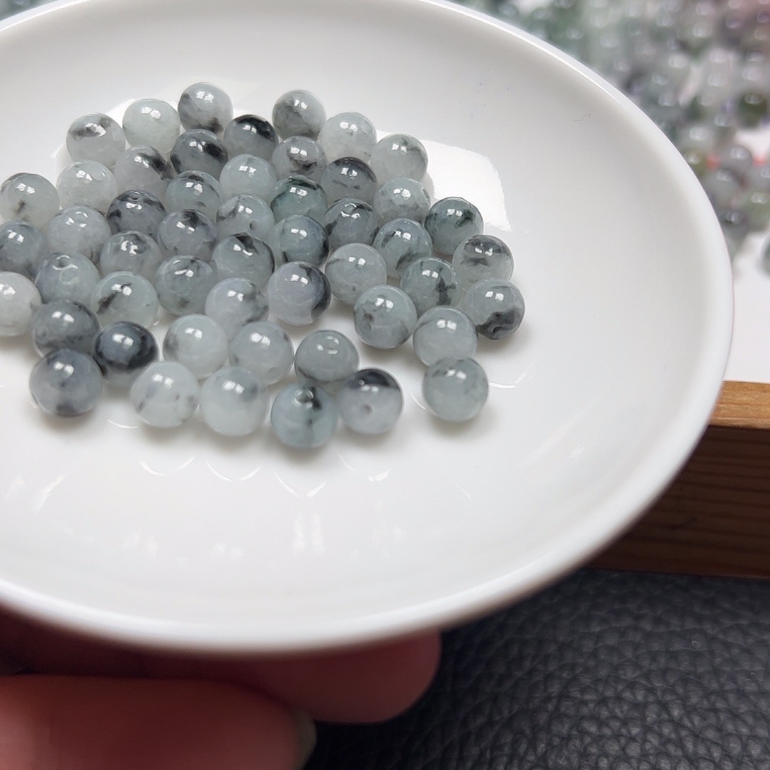 太***任翡翠散珠货主老年卡7