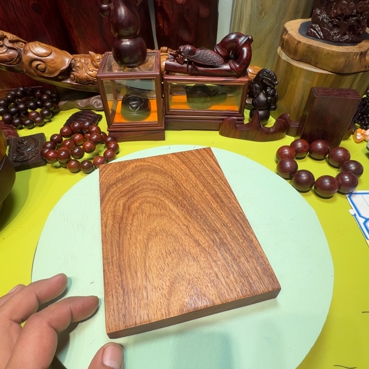 瑜***子非洲紫檀（红花梨）