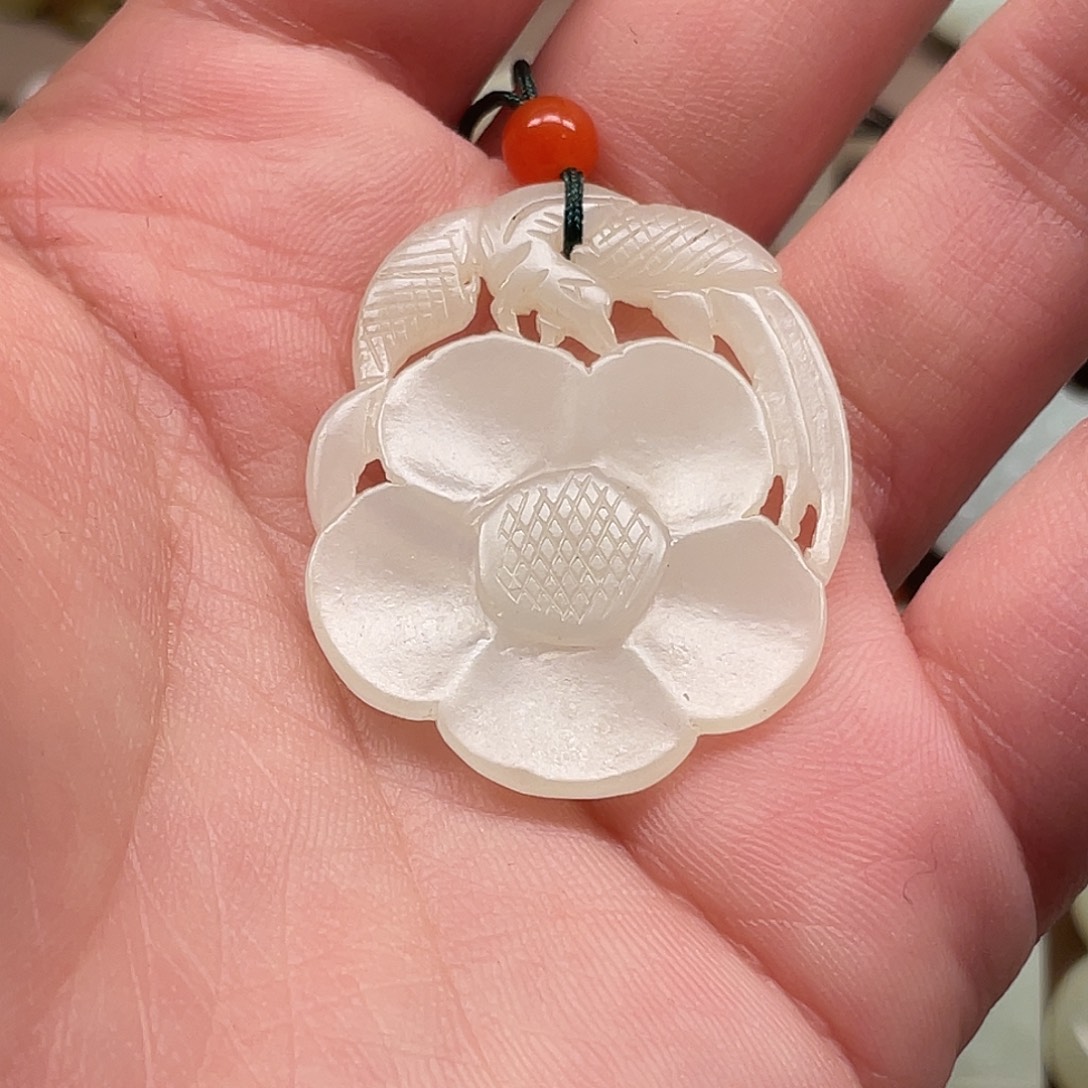 吾***道和田玉未镶嵌挂件