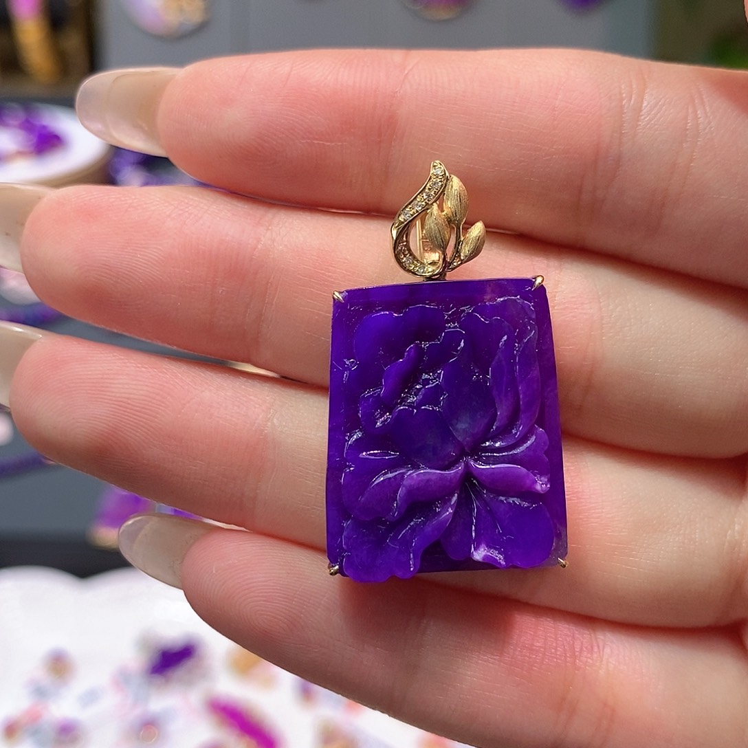 苏纪石（舒俱来）18K金镶嵌吊坠(不含链)