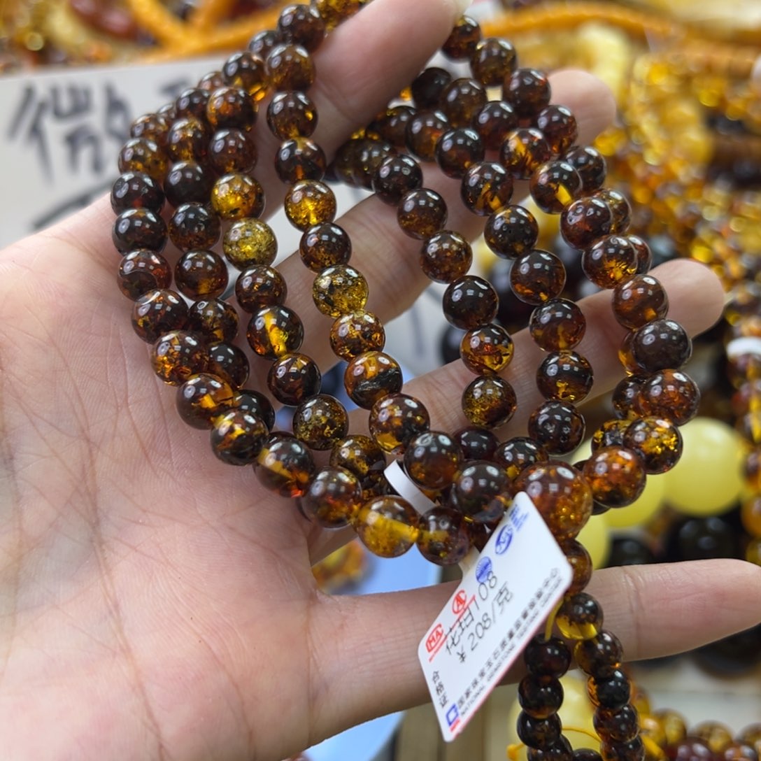 琥珀珠宝奇石未镶嵌