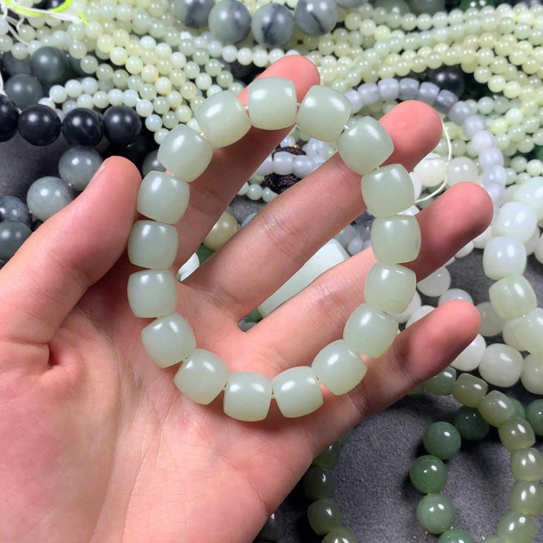 手链未镶嵌和田玉