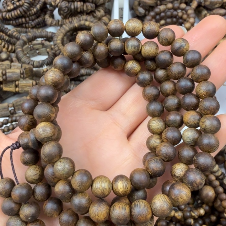 沉香手串沉香绿奇楠圆珠卡八多圈九九分节油