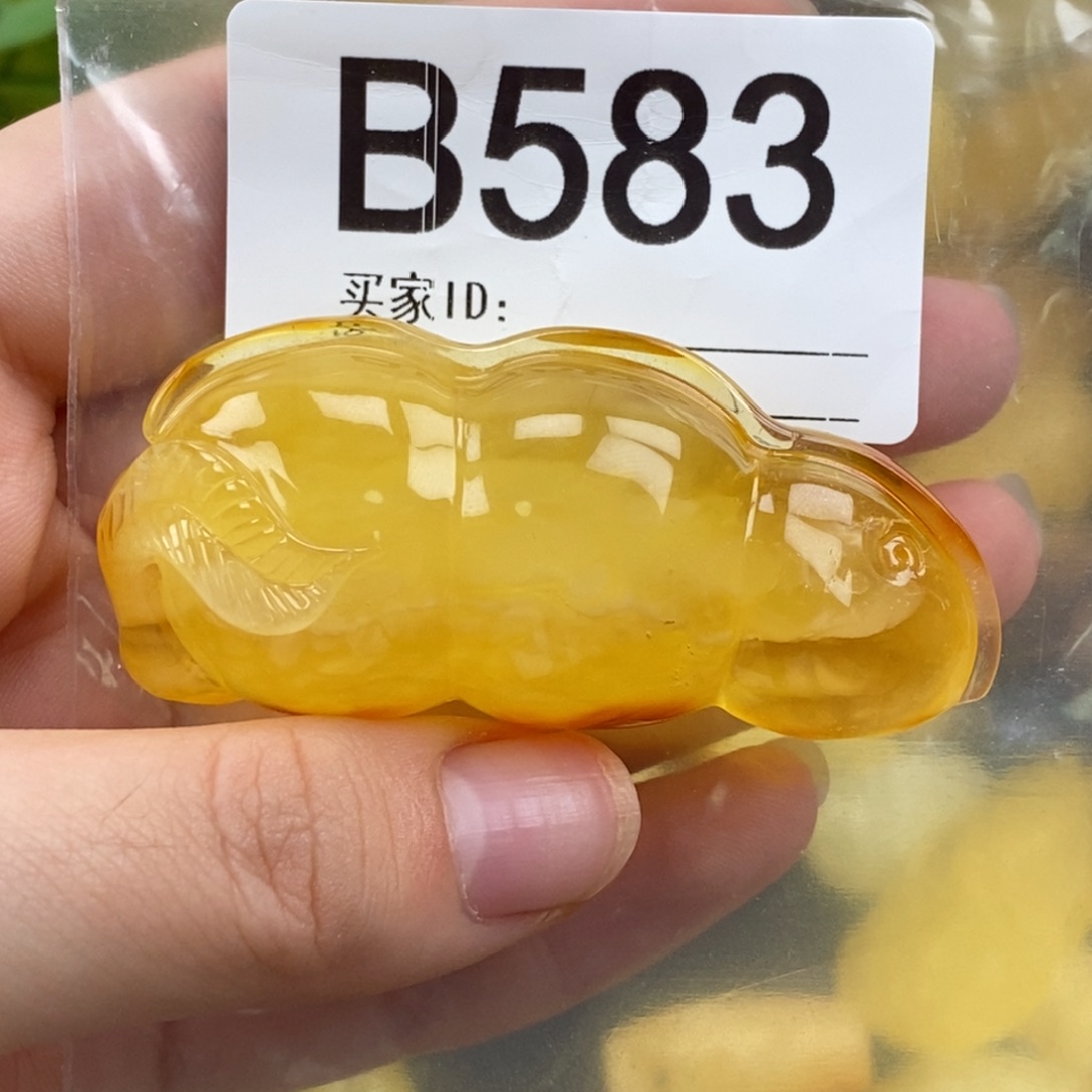 琥珀未镶嵌珠宝奇石