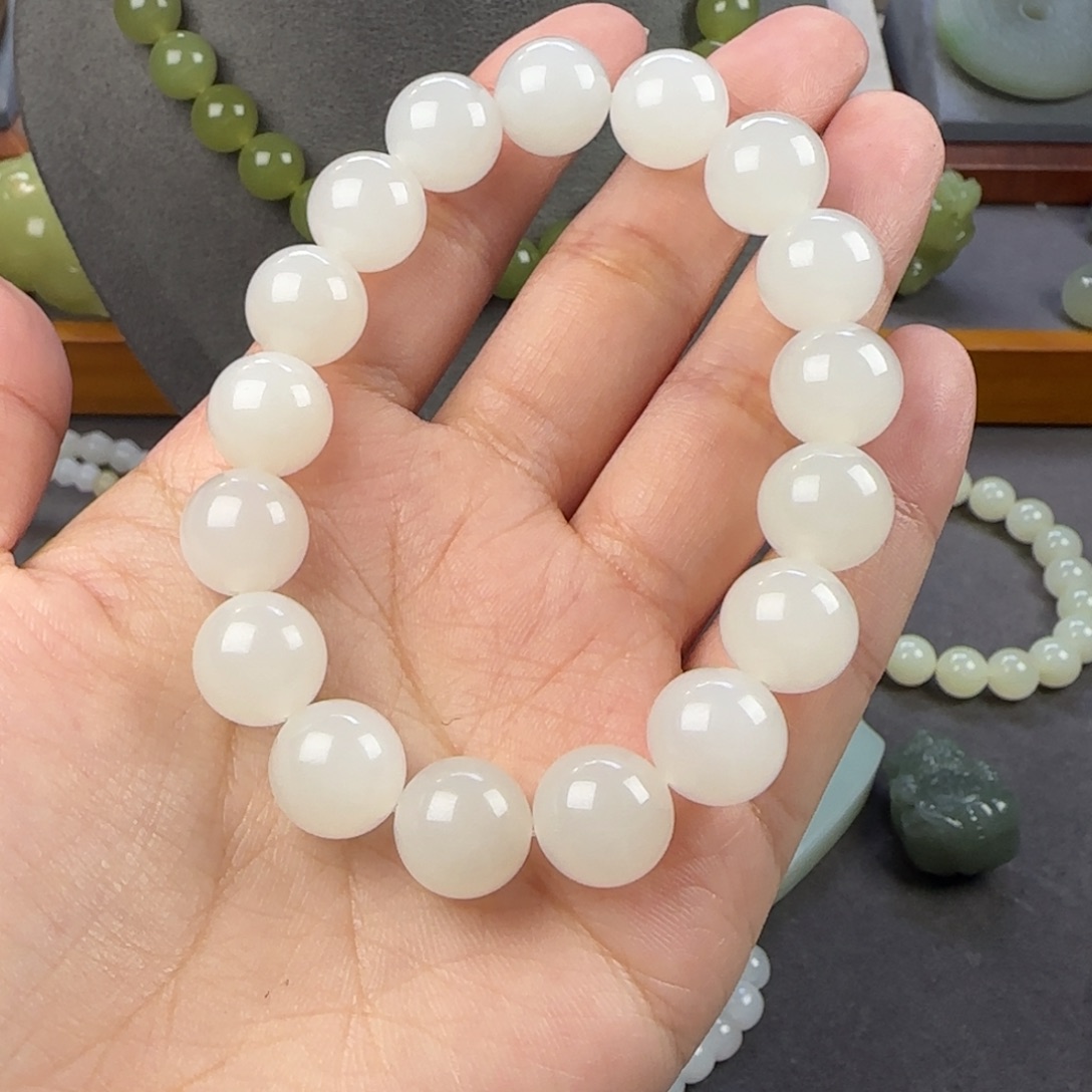 定制和田玉未镶嵌和田玉