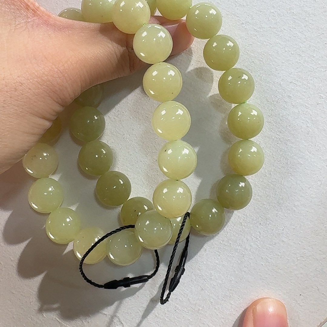 和田玉未镶嵌颈饰若羌黄口12糖纹多样性发货（发1件）