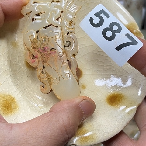 皖***美瓷片瓷器制作过程是根据不同种类及形状