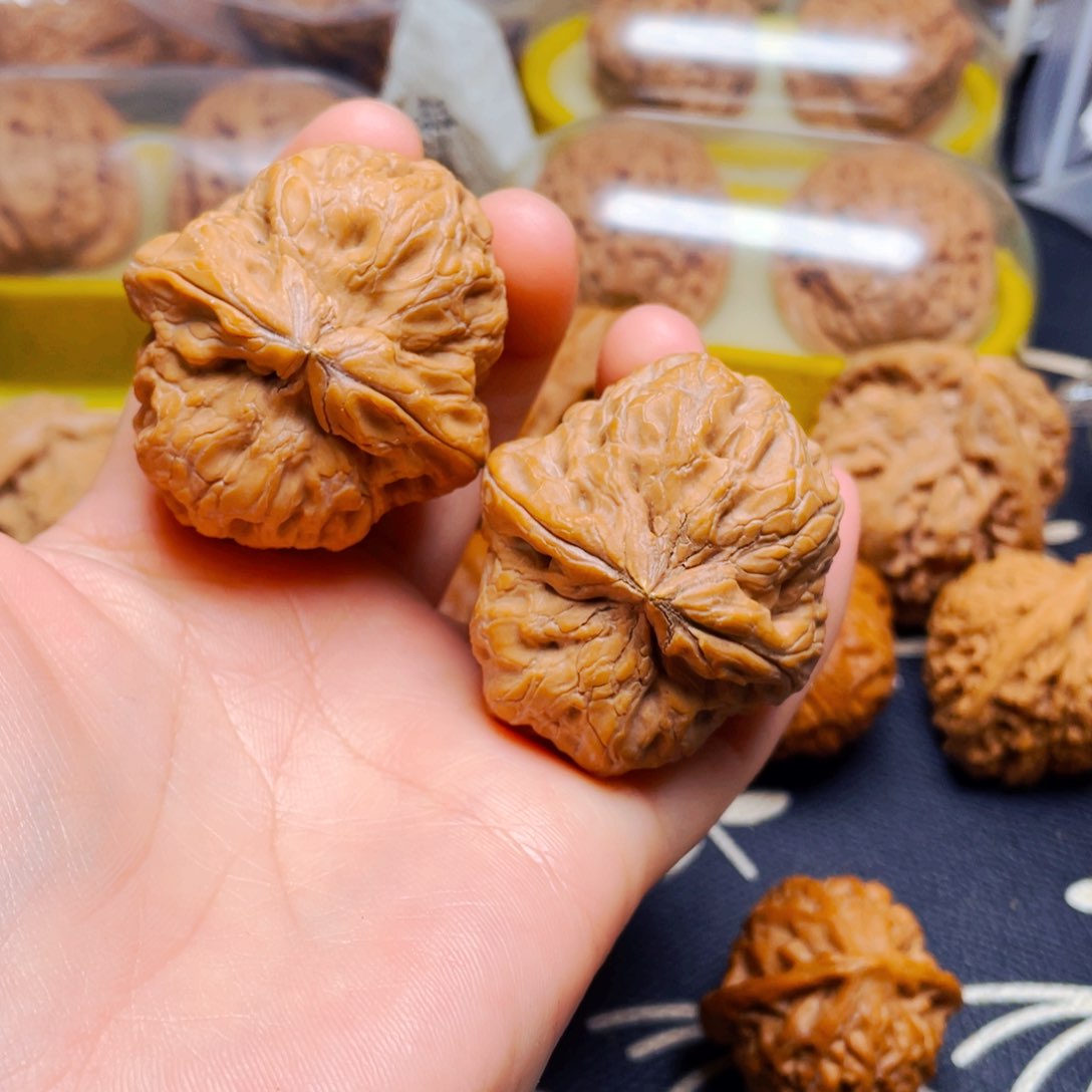 吊坠文玩核桃驴打滚