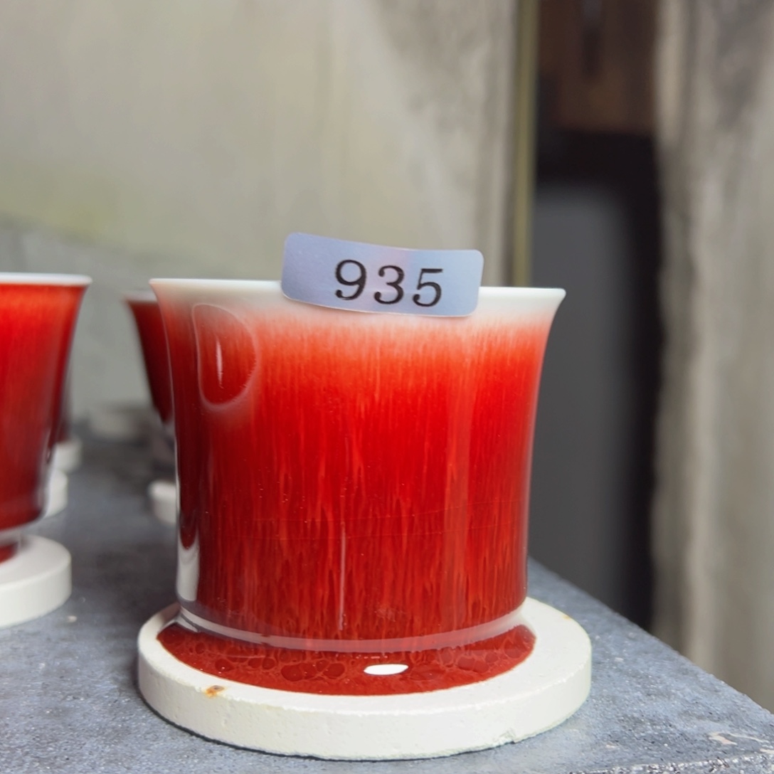 陶景德镇陶瓷郎红微瑕