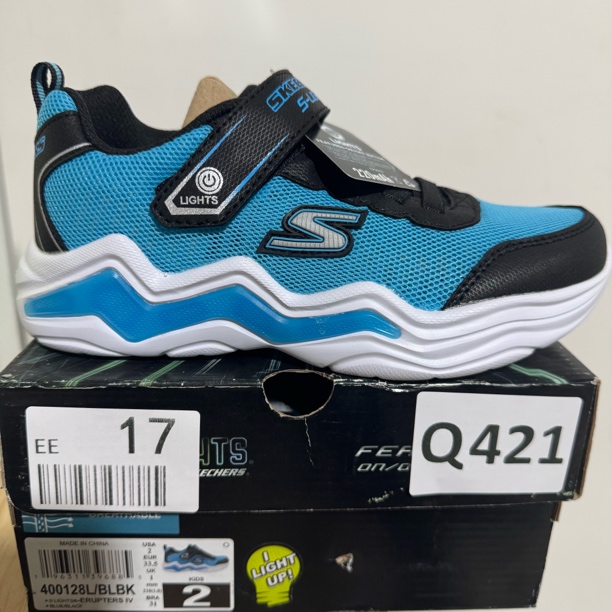 SKECHERS/斯凯奇Q421 灯鞋 33.5码