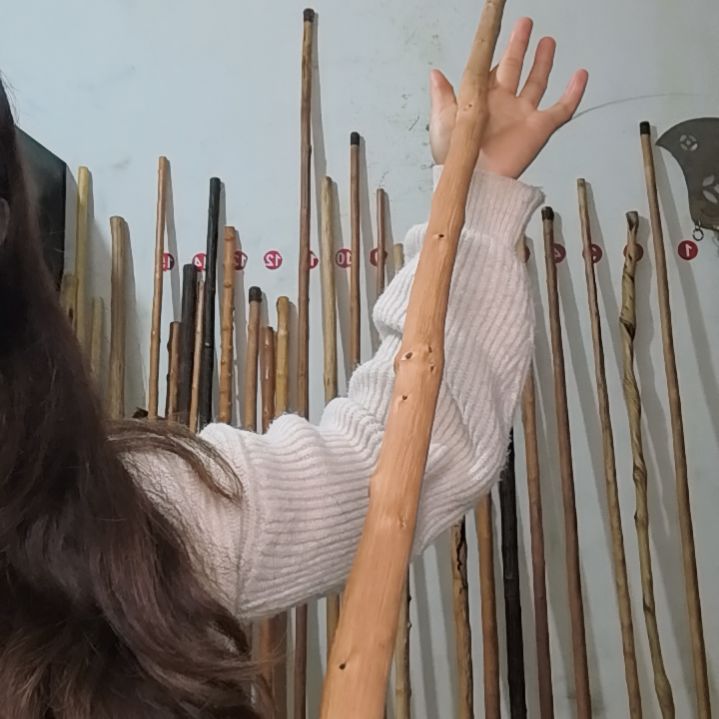 云***霞原生态铁匠木鞭杆
