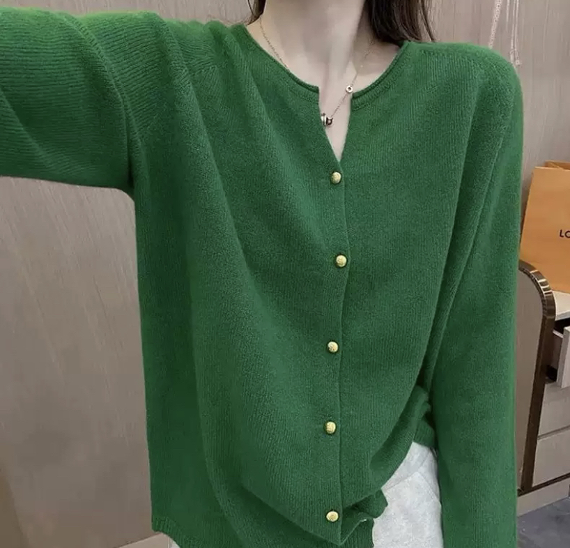 女慵懒春款风圆领毛针织衫衫绿色时尚薄款百搭纯色气质