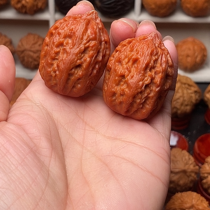 文玩核桃吊坠蒜头