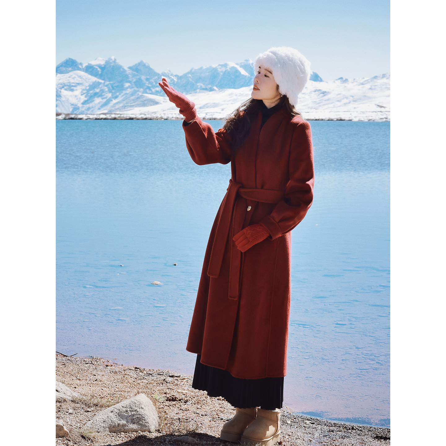 红念红色羊毛呢子大衣女中长款高级感2025年冬季新款女装毛呢外套