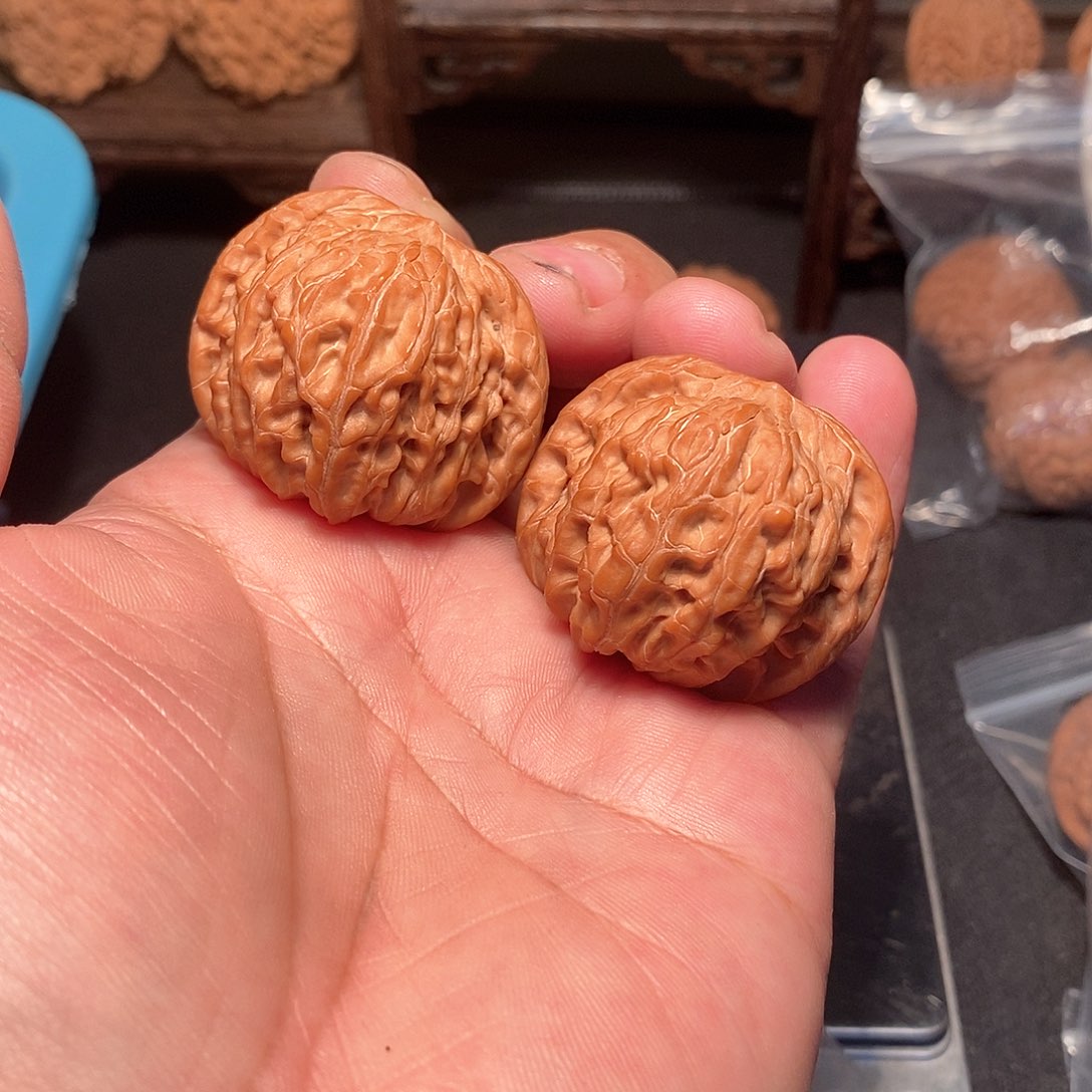 吊坠文玩核桃40尺，磨盘