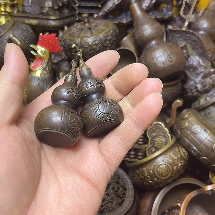 诚信经营精美铜器