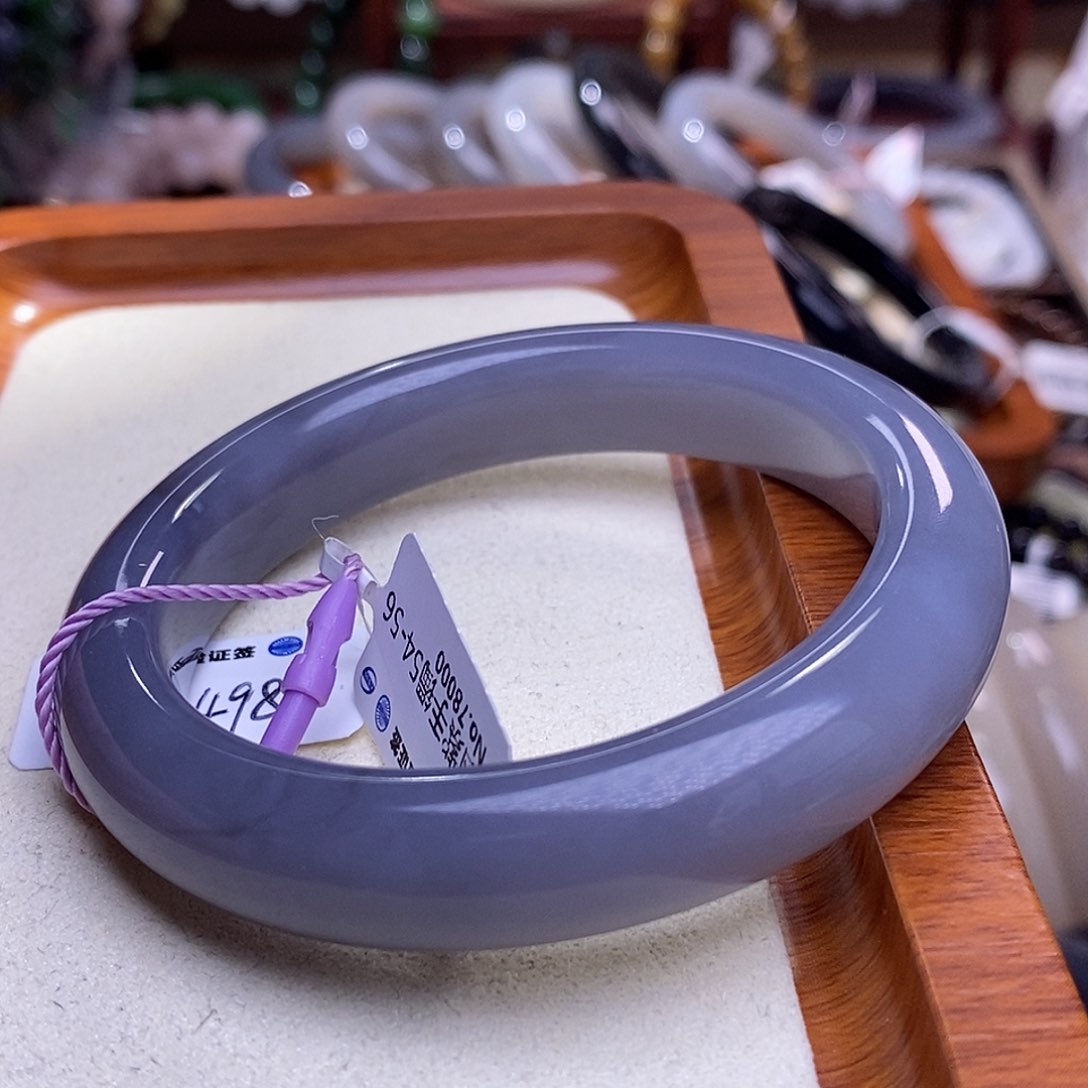 和田玉未镶嵌烟紫半山水手镯56圈口