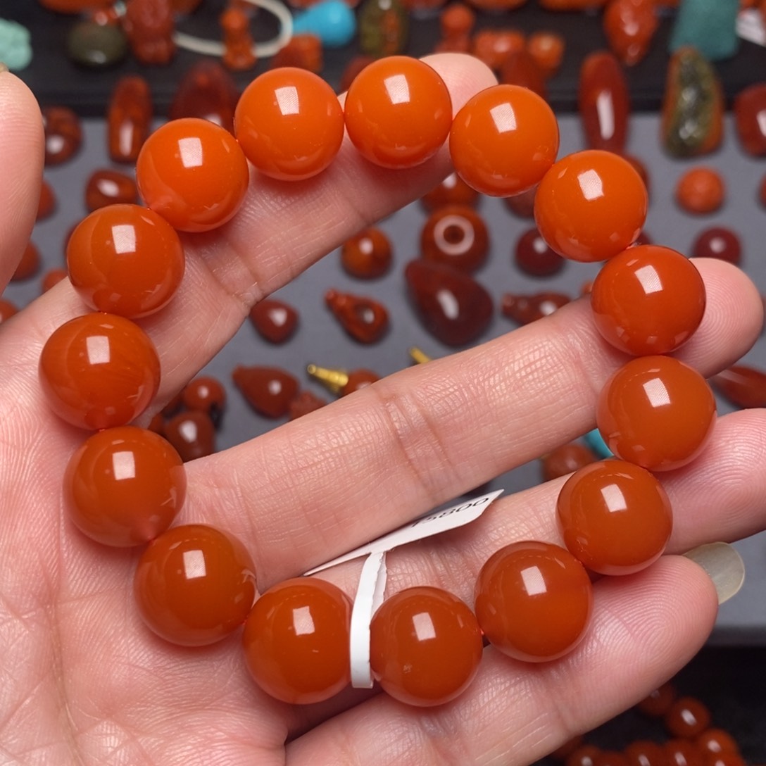 南红玛瑙圆珠手串未镶嵌