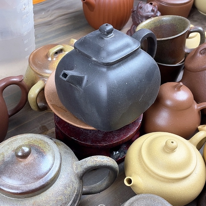 紫砂茶壶处理一把