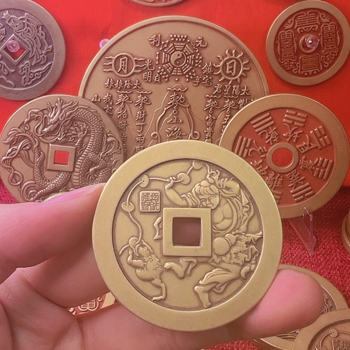 精品高货花钱护您万周全（现代工艺品