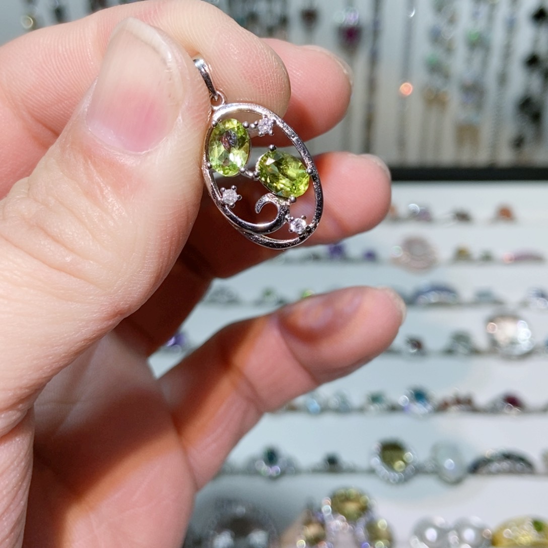 绿水晶戒指银S925镶嵌