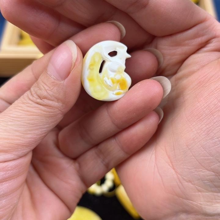 琥珀珠宝奇石未镶嵌琥珀，