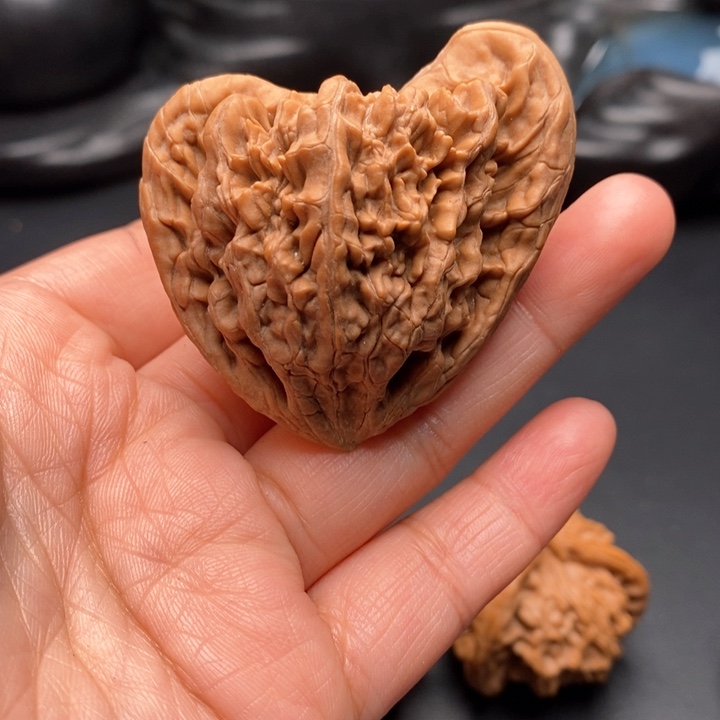 金***三文玩核桃把件天残角