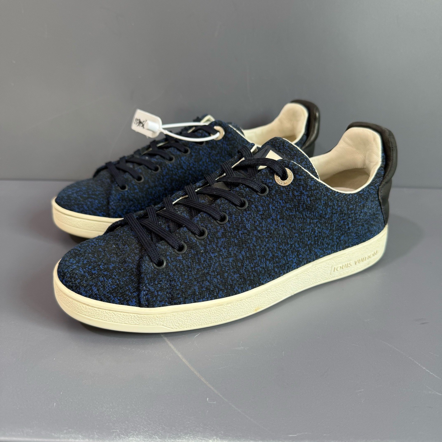 95新 LouisVuitton/路易威登 39.5码 lv 休闲鞋 秒价 成色不错 