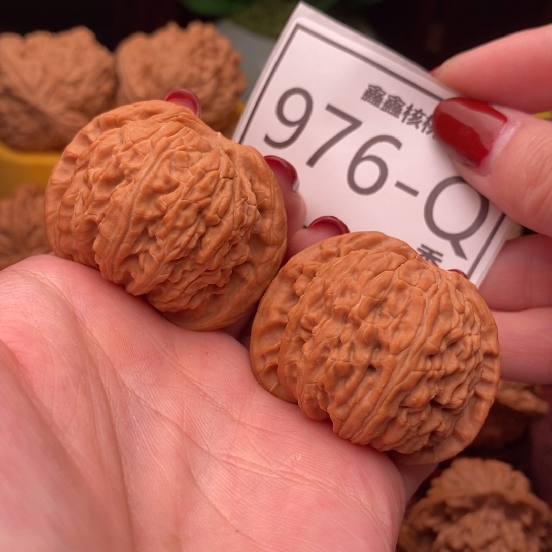 文玩核桃把件白狮43