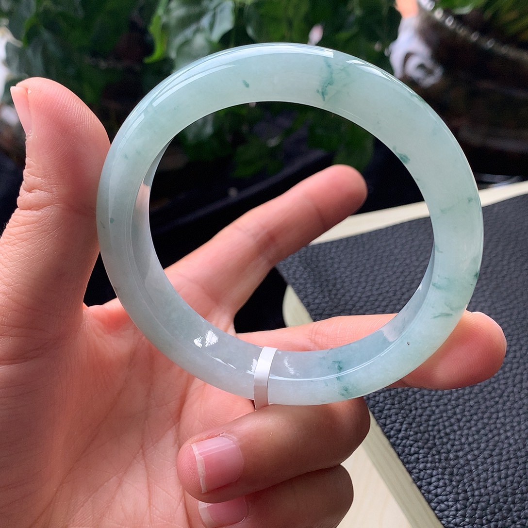 翡翠未镶嵌手镯5号