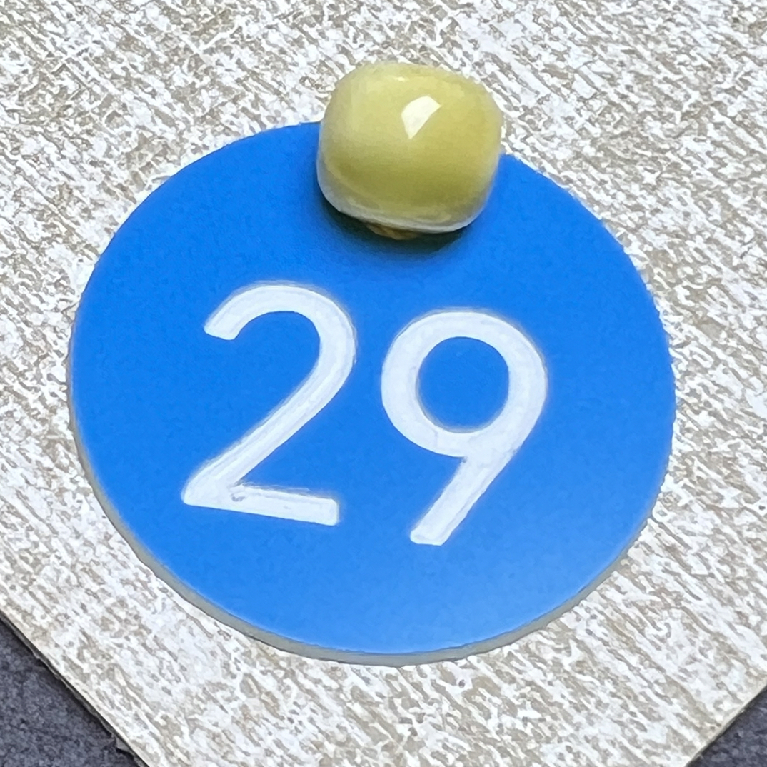 天然原矿蜜蜡精工老型珠 尺寸10.5/mm