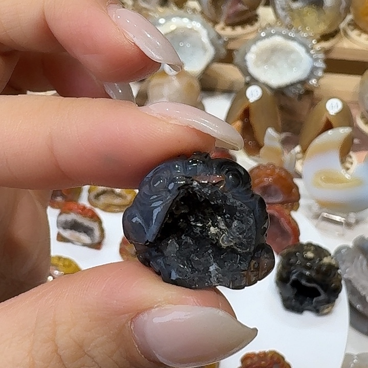 玛瑙/玉髓未镶嵌金蟾