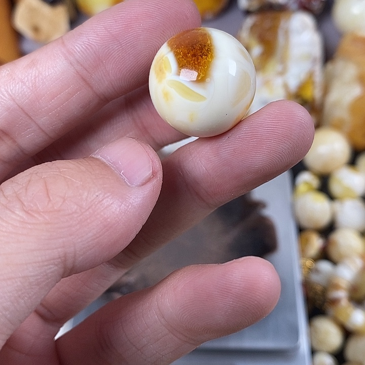 你****琥珀未镶嵌珠宝奇石我