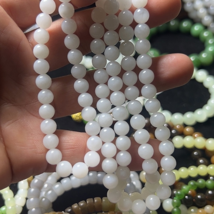 和田玉（糖玉）未镶嵌手链