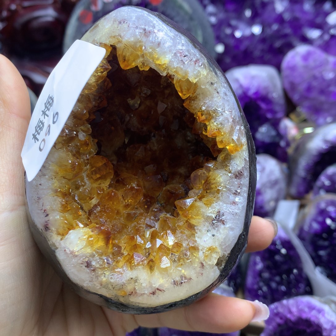 紫晶大型摆件（非配饰）未镶嵌佛****?