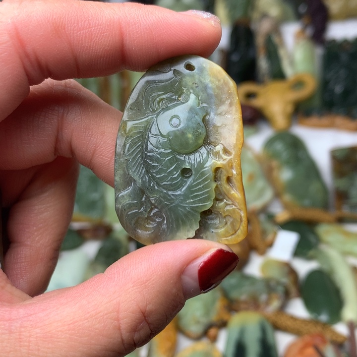 岫岩河磨玉（透闪石质玉）挂件未镶嵌