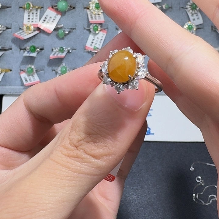 翡翠戒指银S925镶嵌hgfghn