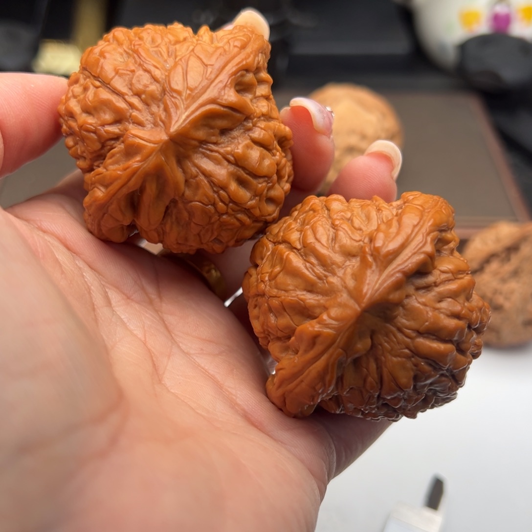 文玩核桃把件龙鼎51