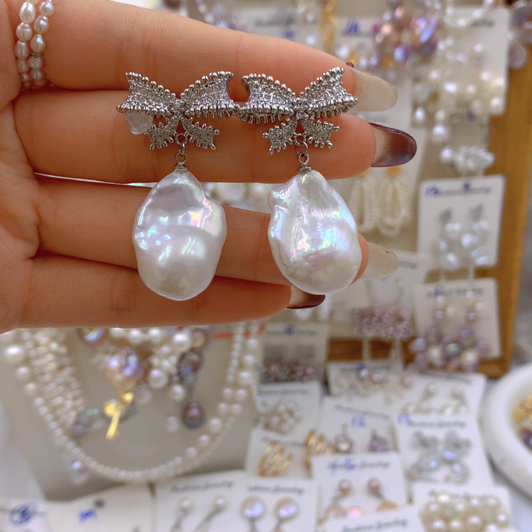 淡水珍珠耳饰合金