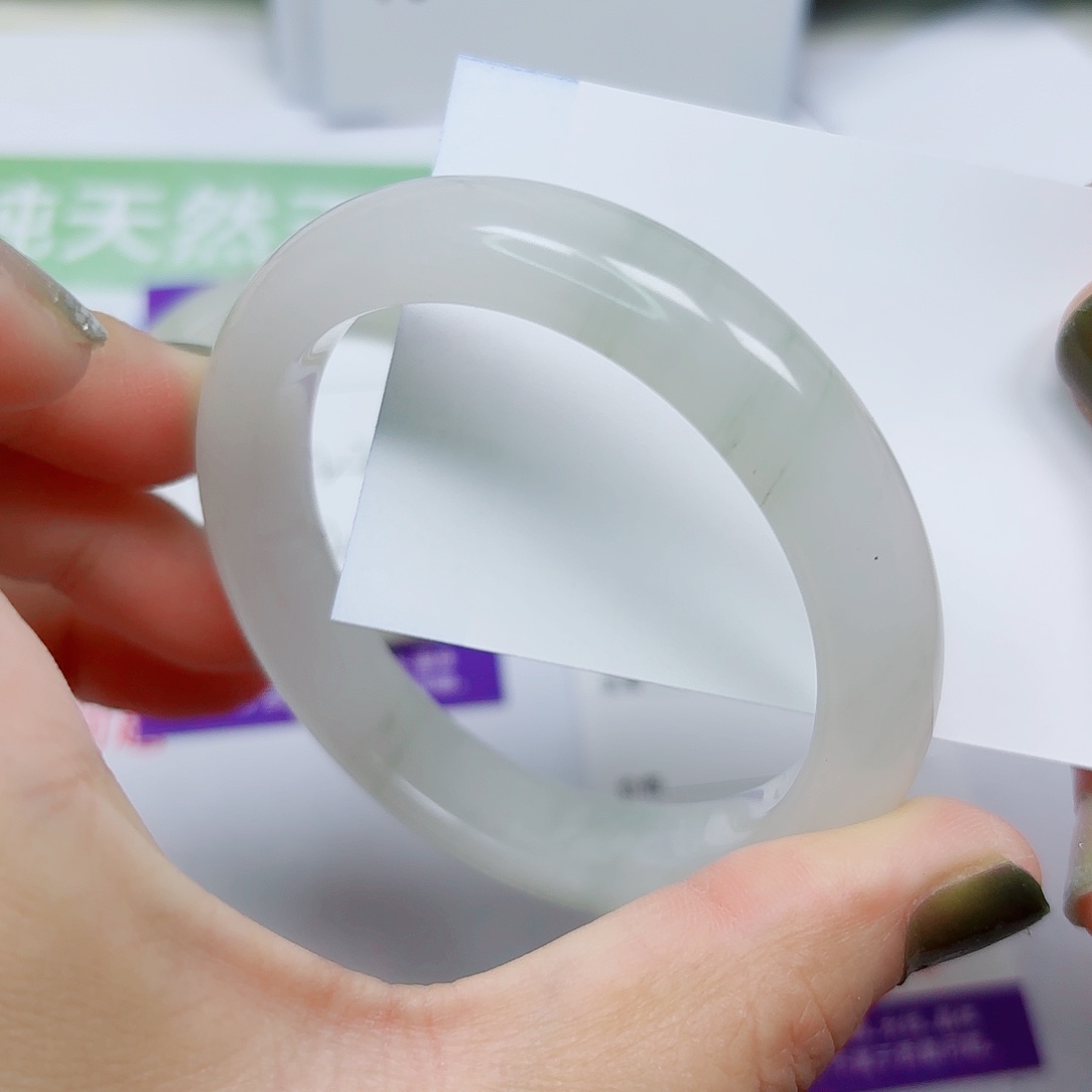 石英质玉未镶嵌手镯92/5556